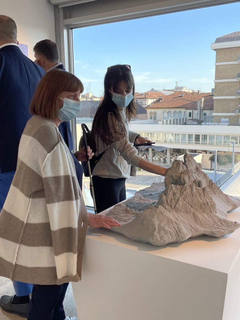 Inaugurazione mostra - Foto @PROSSIMI Srl Impresa Sociale ETS
