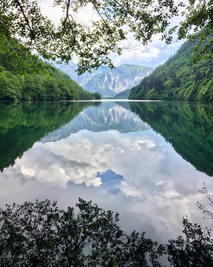Lago di Levico - Foto Unsplash @Reka Marincsak