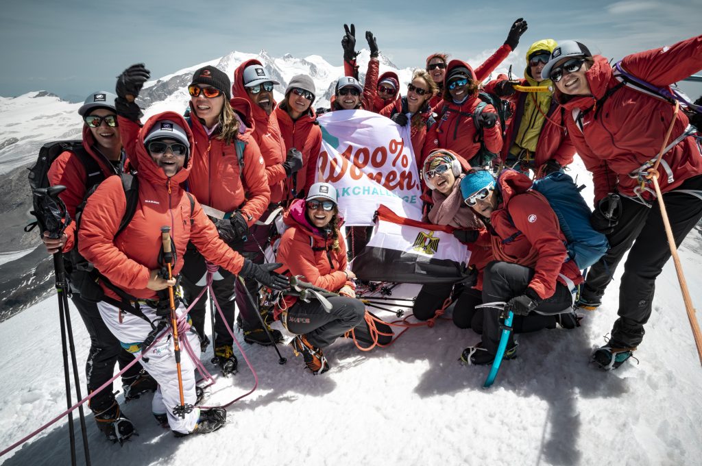 100% Women World Record, Breithorn, Ascent & Summit - Foto Schweiz Tourismus / Caroline Fink