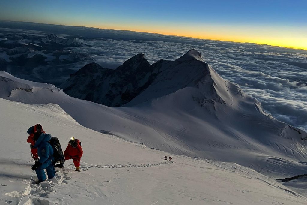 Makalu. Foto Adian Ballinger