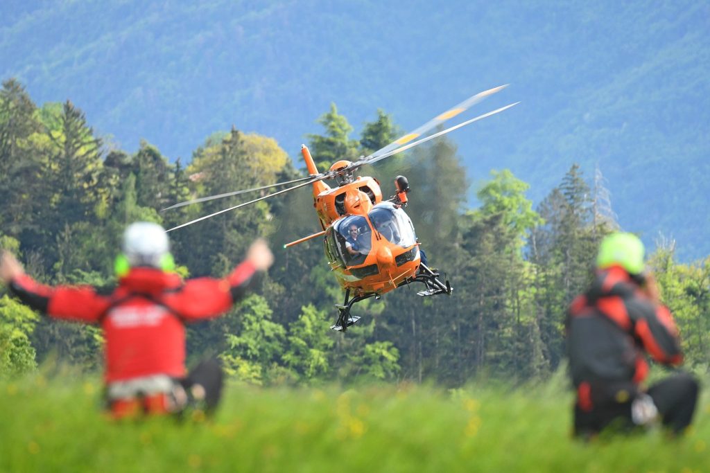 Foto repertorio FB HELI - Flugrettung Südtirol • Elisoccorso Alto Adige