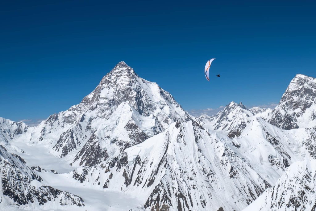 Baltoro, sullo sfondo il K2. Foto Horacio Llorens