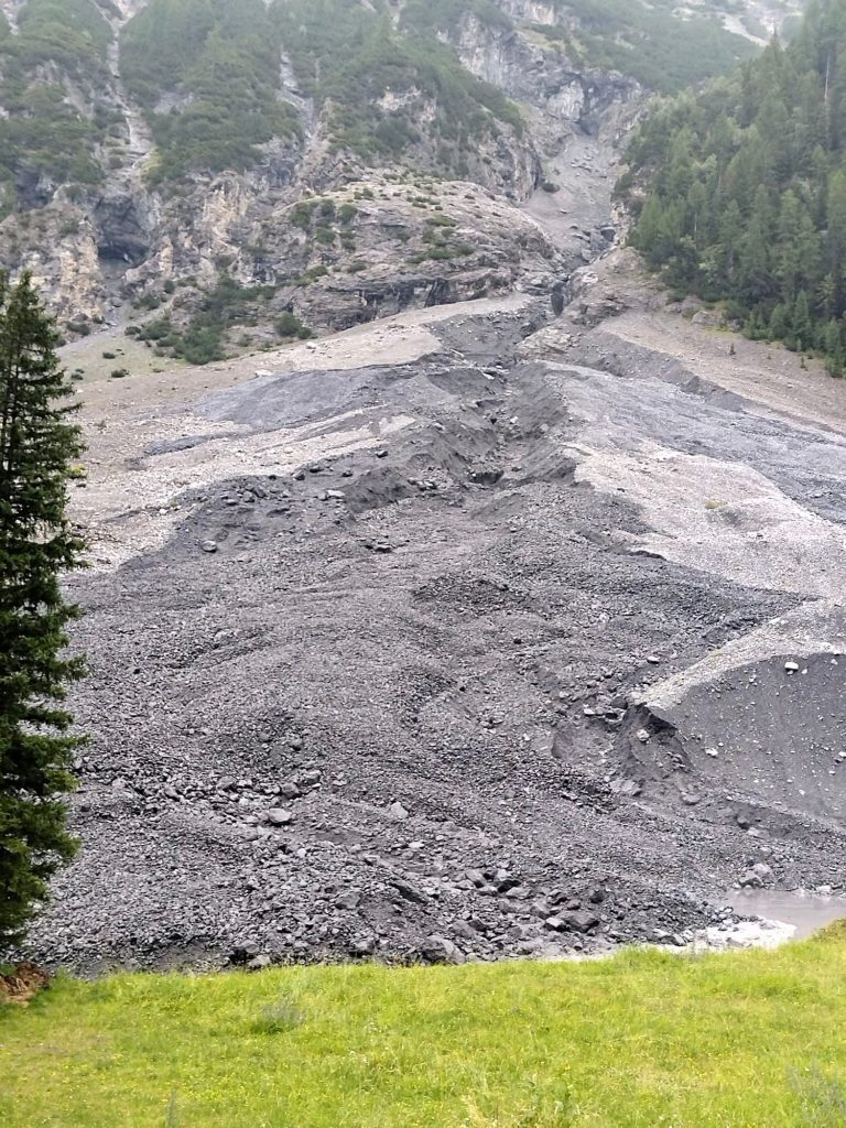 Colata detritica - Foto FB Landesfeuerwehrverband Südtirol