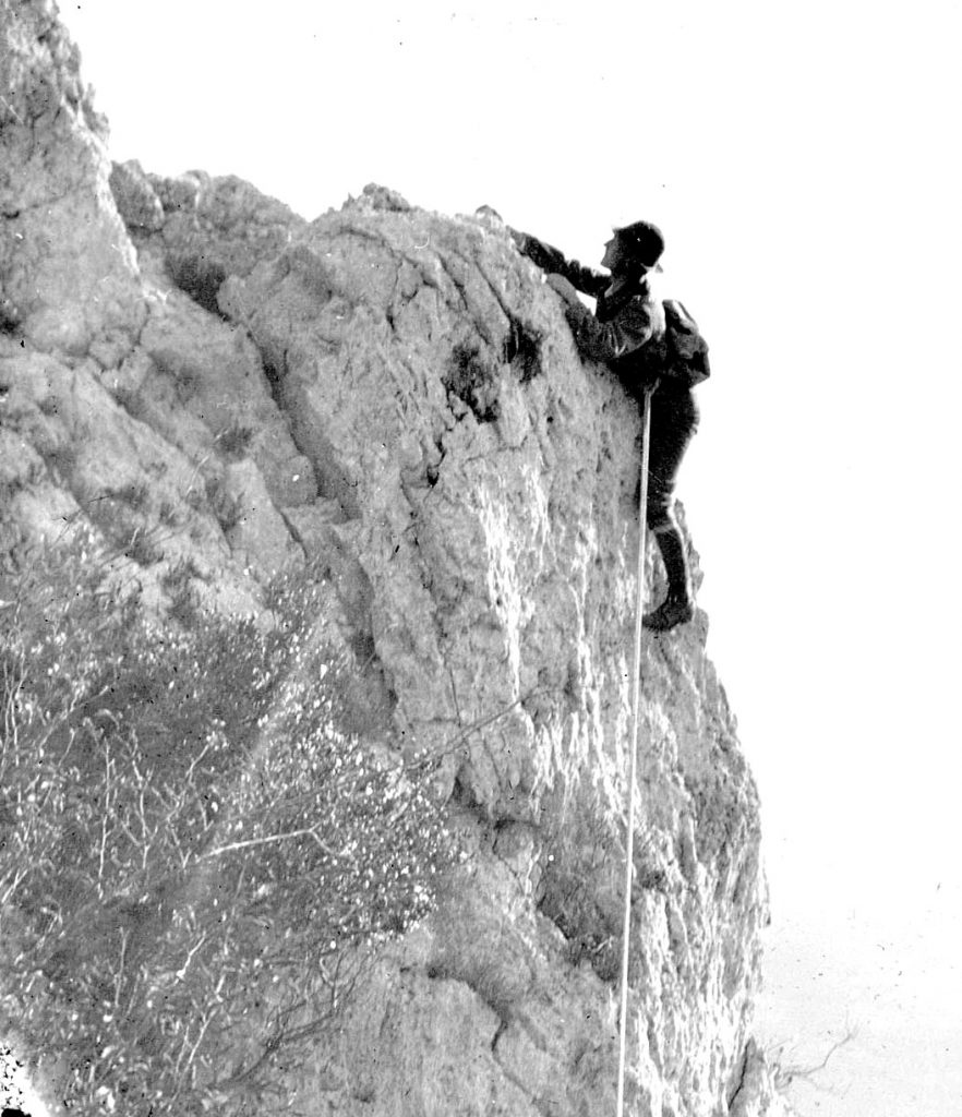 Enrico Iannetta in arrampicata al Morra