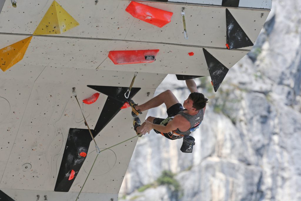 Nicolai Uznik - Newspower.it