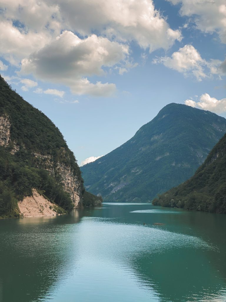 Lago del Mis- Foto Unsplash @Mauro Grazzi