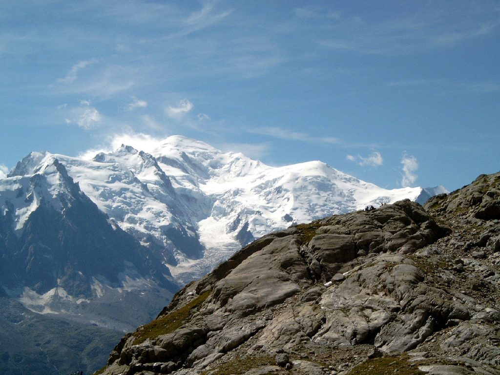 Monte Bianco e Dome du Gouter - Foto Wikimedia Commons @Tinelot Wittermans