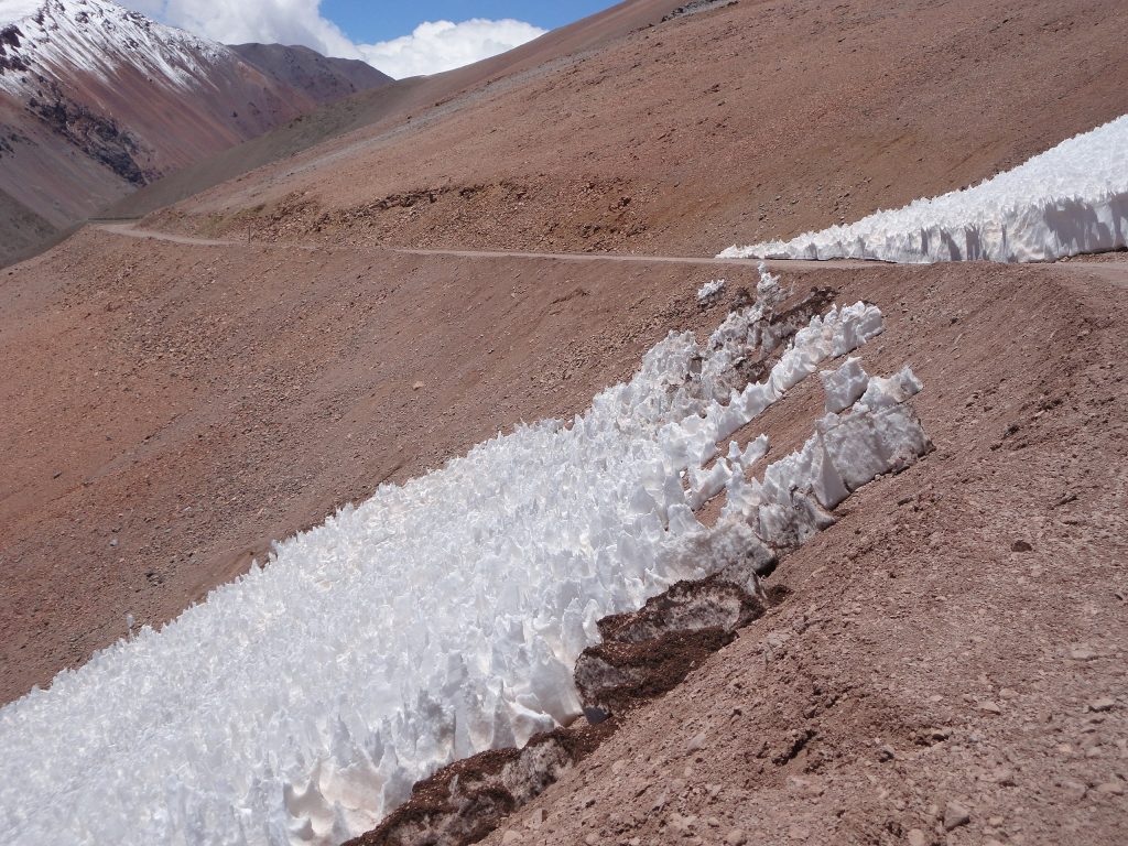 Penitentes - Foto Wikimedia Commons @Daniel P Gauer