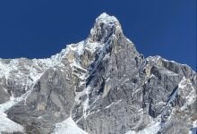 Photo of Jirishanca, due cordate in vetta a pochi minuti di distanza per le prima salita in stile alpino