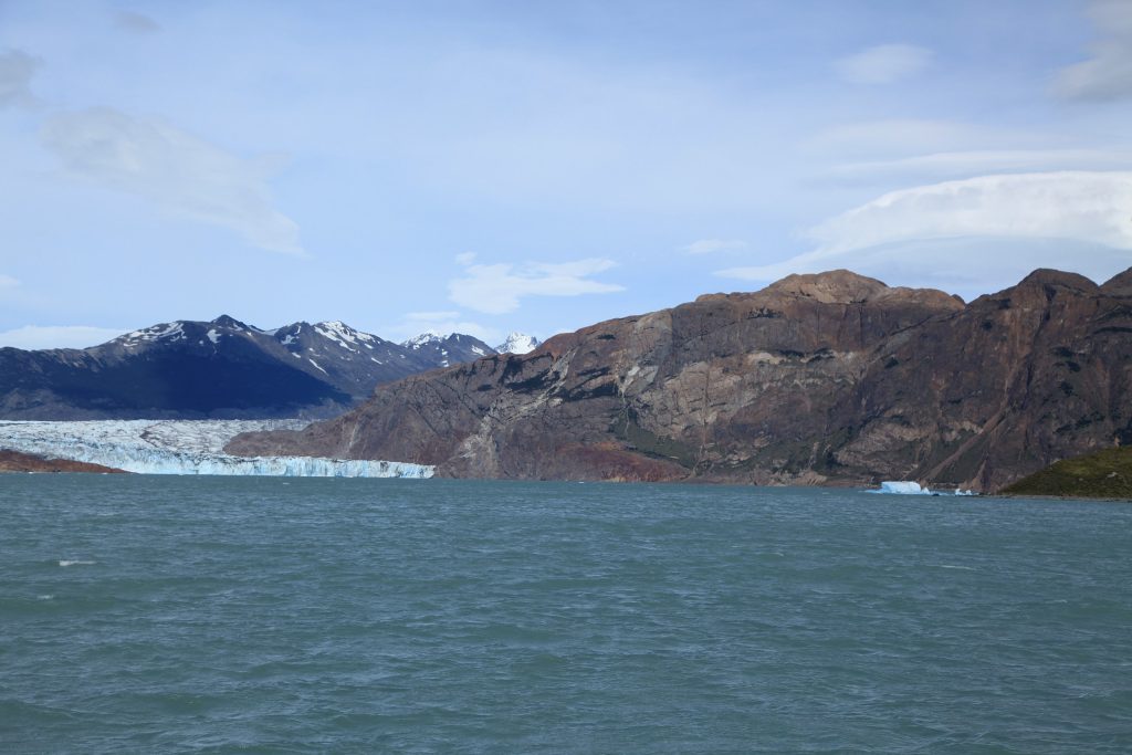 Viedma Glacier - Foto Wikimedia Commons @Liam Quinn