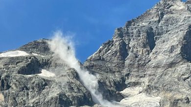 Photo of Distacco di roccia sul Cervino, evacuati tutti gli alpinisti