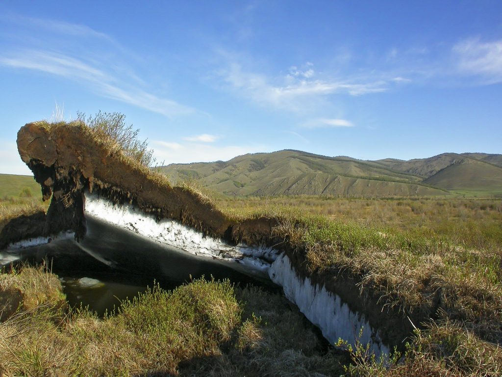 Sezione di terreno con permafrost in Mongolia. Foto ANSA