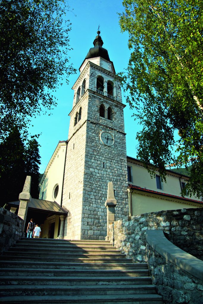 Pieve di Santa Maria Assunta in Prato di Resia. Foto ULDERICA DA POZZO
