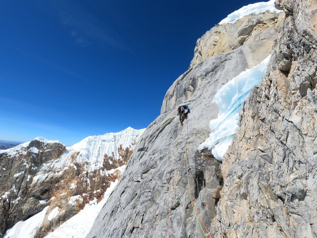 In scalata. Foto archivio Della Bordella