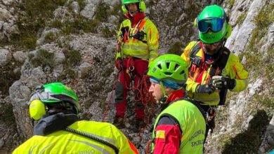 Photo of Due alpinisti perdono la vita sul Gran Sasso