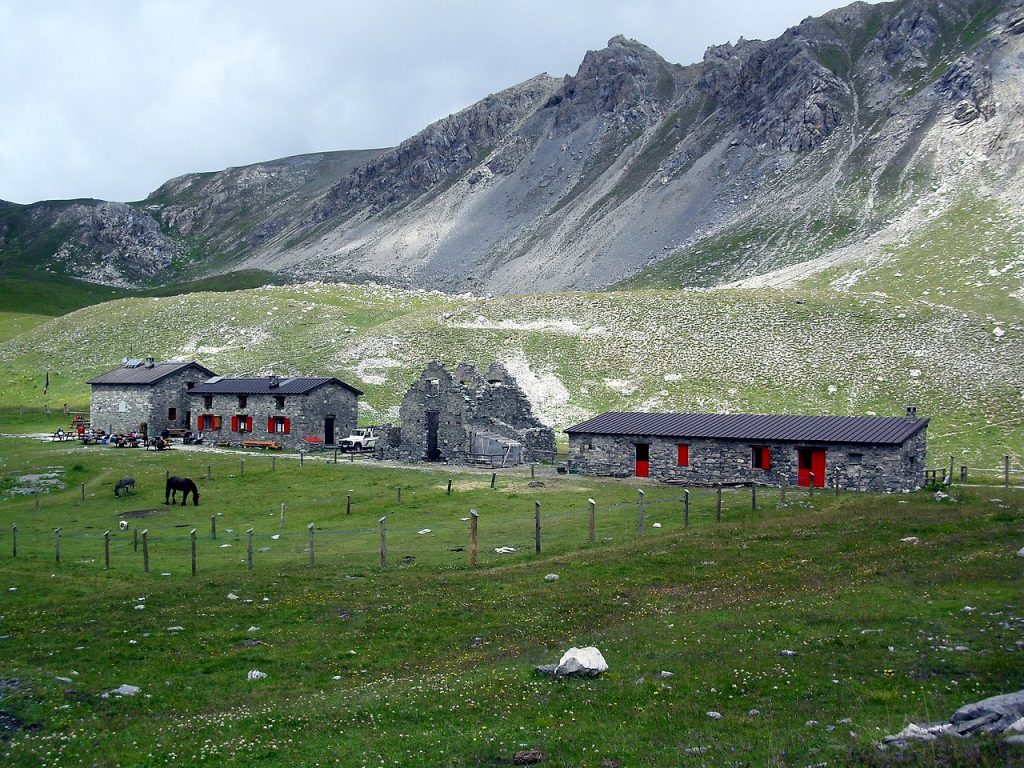 Rifugio Gardetta - Foto Wikimedia Commons @Marco Plassio
