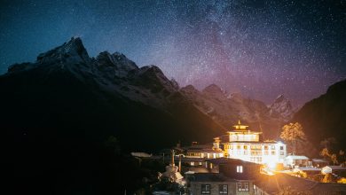Photo of Dal monastero di Tengboche a Pangboche, dove l’aria inizia a farsi sottile  – La strada per l’Everest