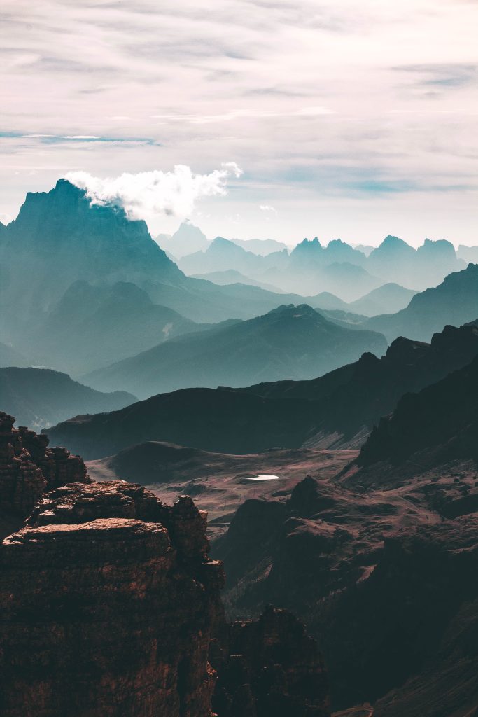 Passo Pordoi - Foto Unsplash @Nora Gi