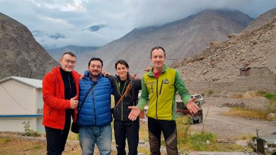 Photo of Denis Urubko e Pipi Cardell ai piedi del Nanga Parbat per scalare il Rakhiot Peak