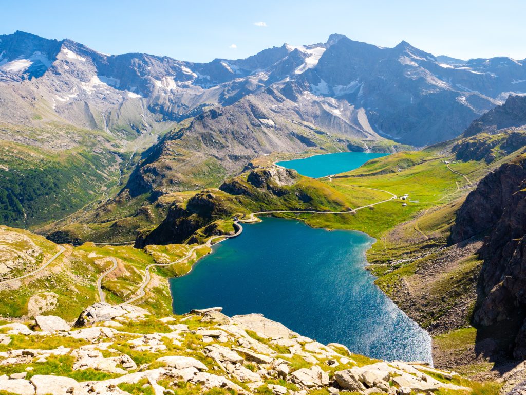 Parco Nazionale del Gran Paradiso da Col Nivolet. Foto Adobe Stock