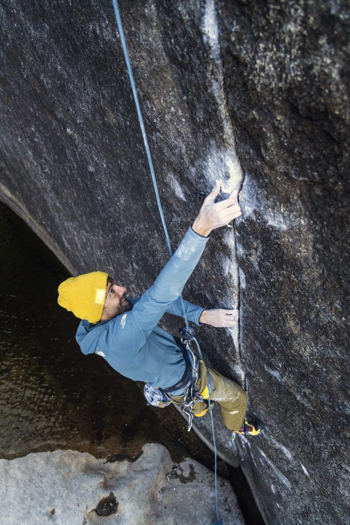 Jacopo Larcher su Meltdown. Foto: Andrea Cossu - Onsen Productions