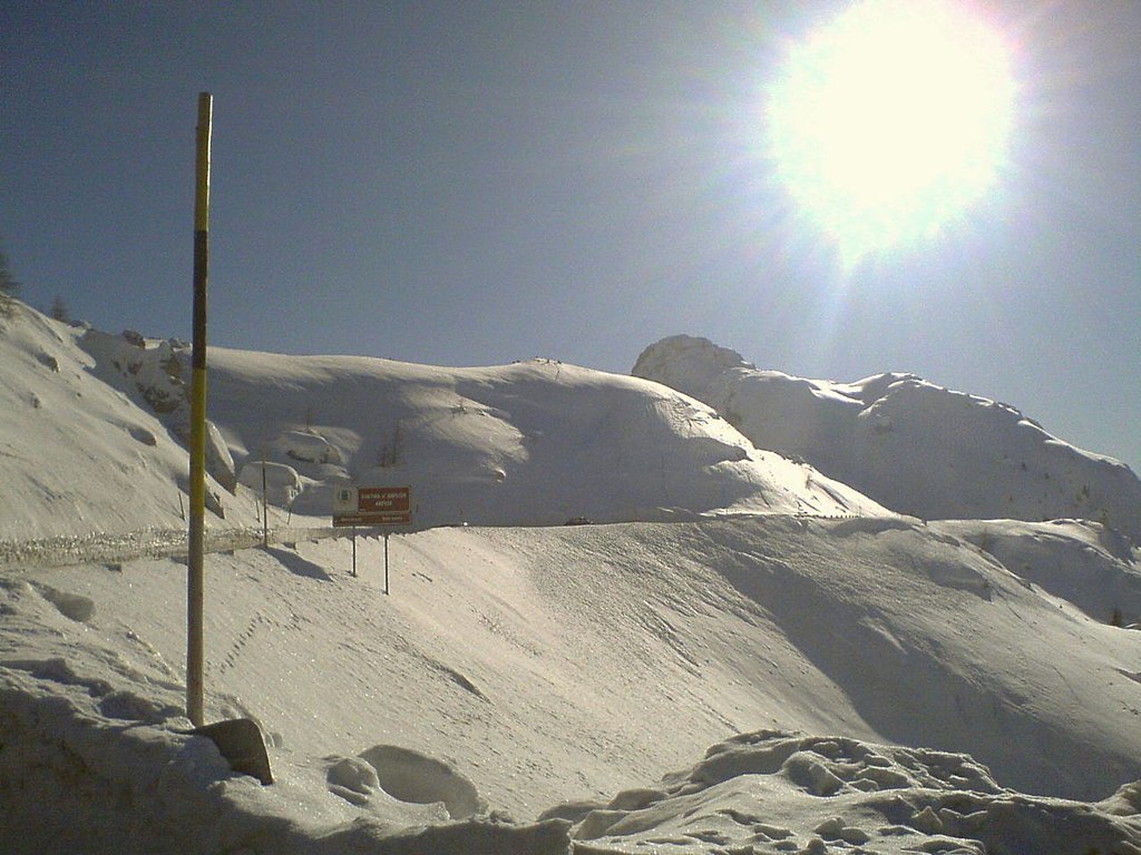 Passo di Valparola - Foto Wikimedia Commons @Zoran Kurelić Rabko
