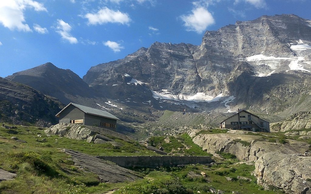 Rifugio Jervis - Foto Wikimedia Commons @F. Ceragioli