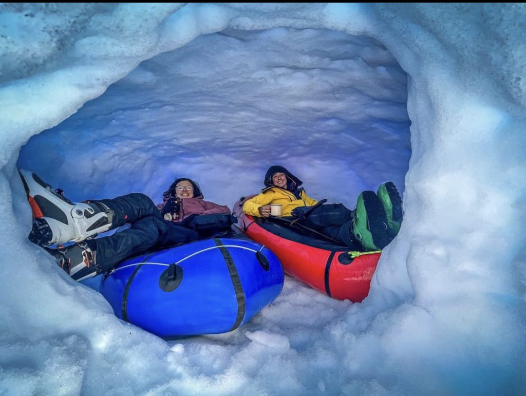 Foto Isidora Llarena, Rebeca Cáceres e Nadine Lehner via Masha Gordon