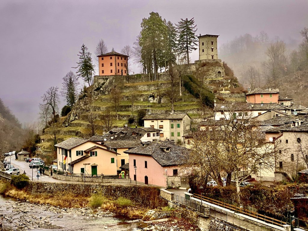 Fiumalbo - Foto Wikimedia Commons @Teo Pollastrini