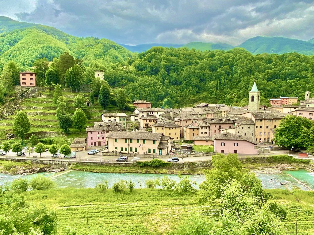 Fiumalbo - Foto Wikimedia Commons @Teo Pollastrini