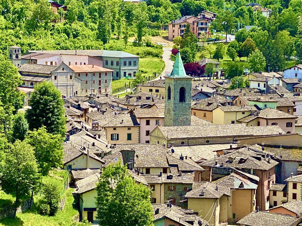 Fiumalbo - Foto Wikimedia Commons @Teo Pollastrini