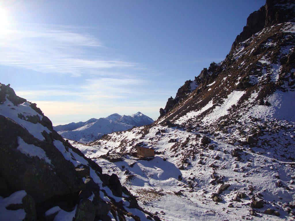 Bivacco Paolo e Nicola - Foto Wikimedia Commons @Maurizio Ceol