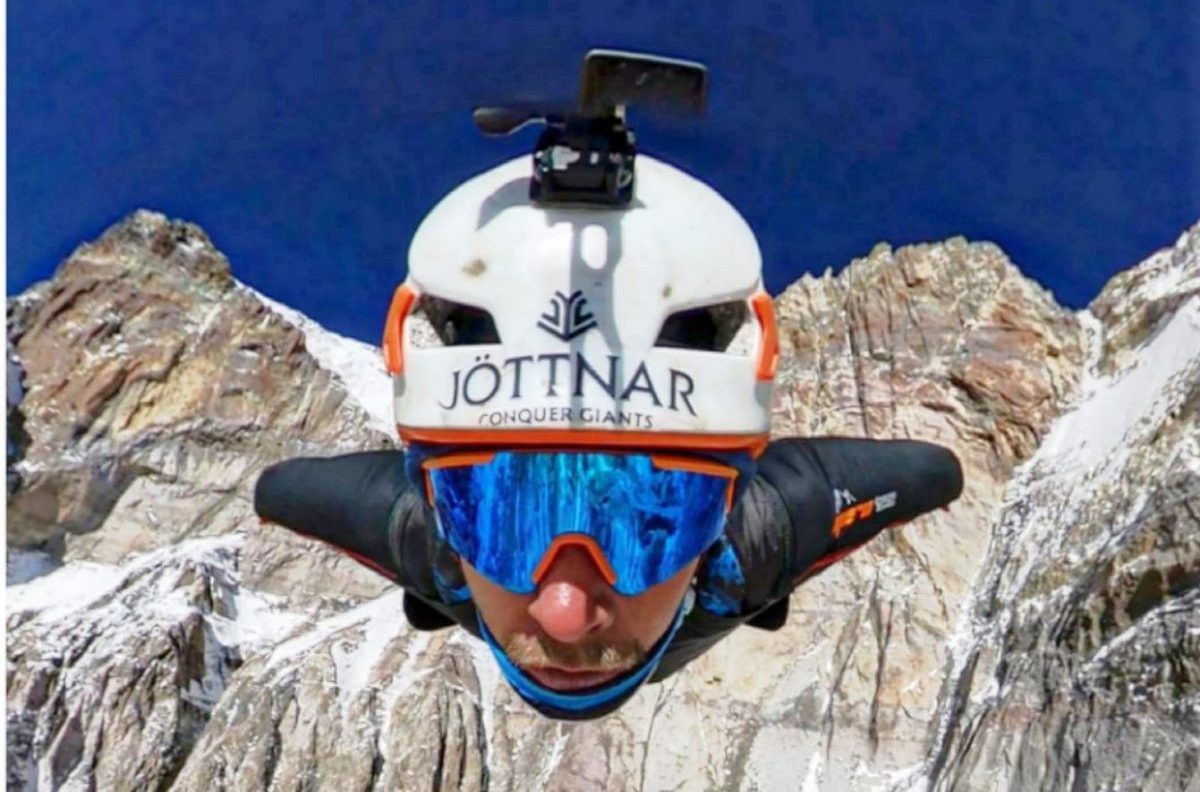 tim howell, tuta alare, aconcagua