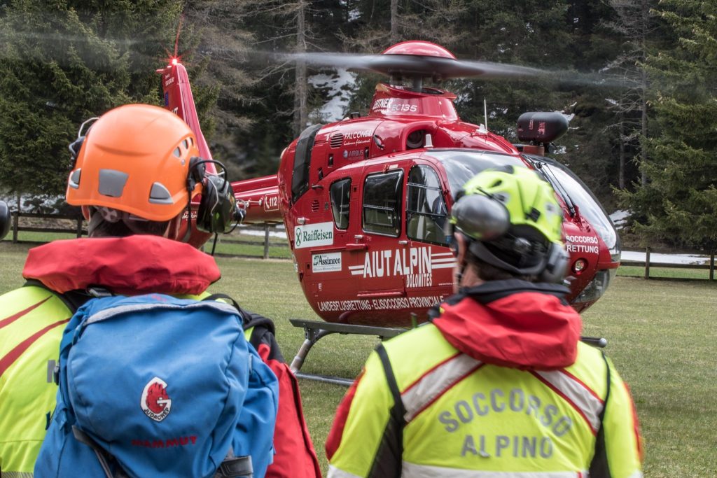 Foto repertorio FB Soccorso Alpino Alto Adige · Bergrettung Südtirol - CNSAS