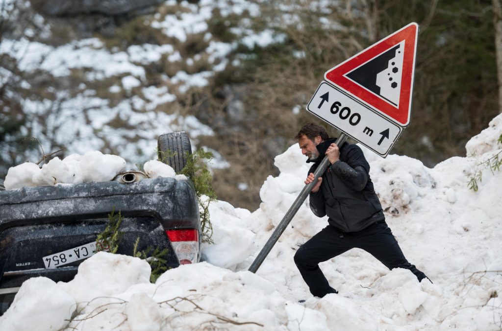 black out, serie tv, valanga