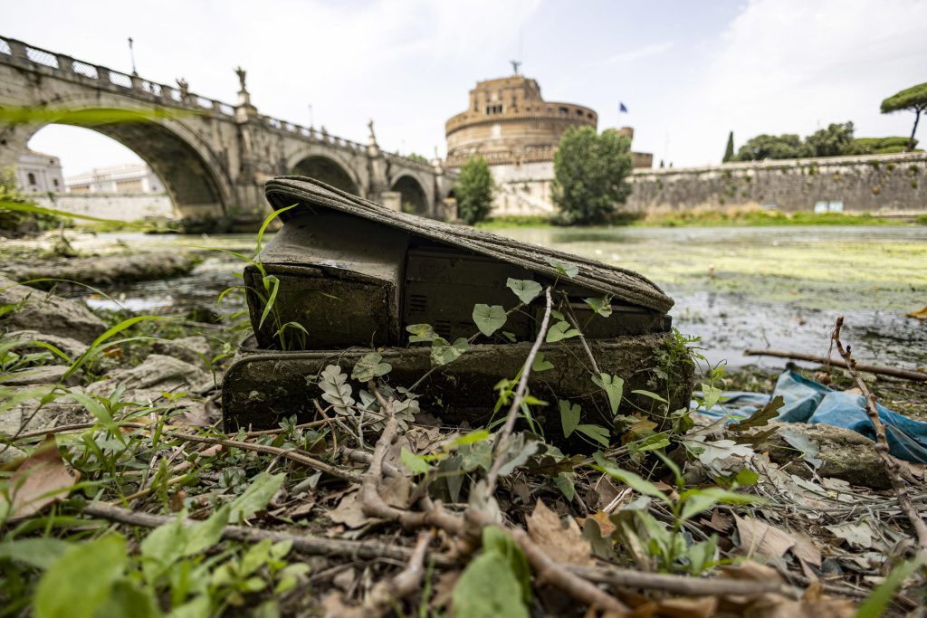 Tevere in secca, luglio 2022. ANSA / Massimo Percossi