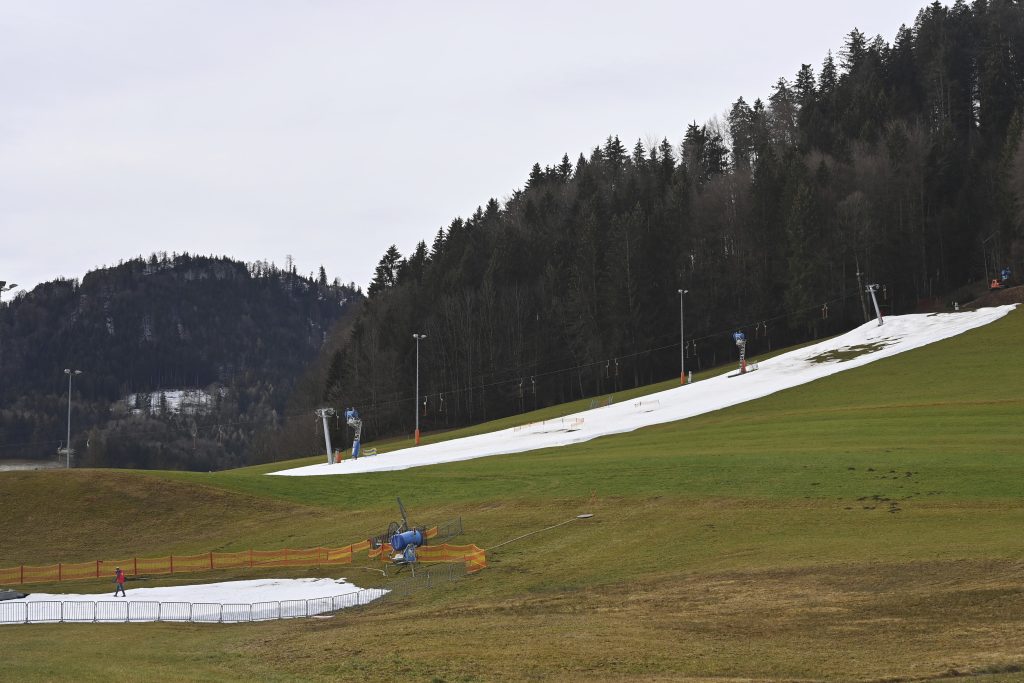 Avvio di inverno sulle Alpi - Foto ANSA
