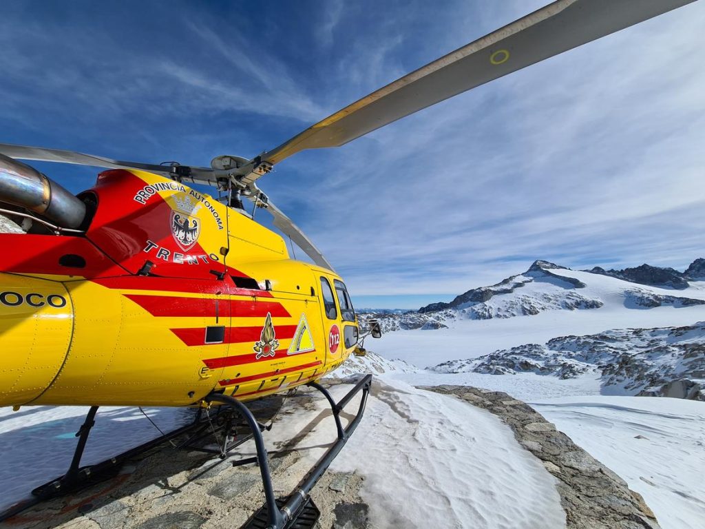 Sopralluogo sul ghiacciaio Mandrone-Adamello - Foto Ufficio Stampa PAT