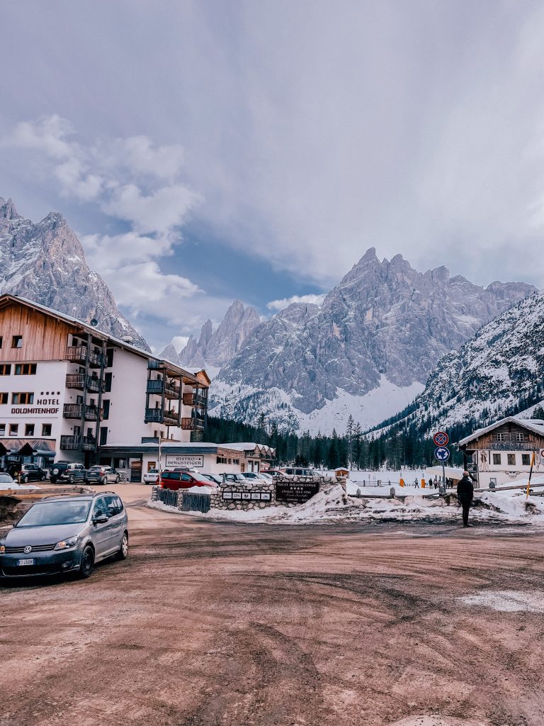 San Candido - Foto Unsplash @OksanaZ