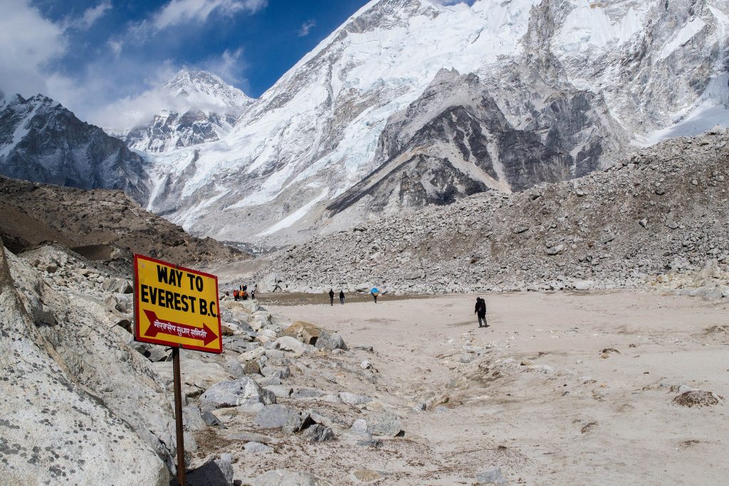 La strada per il Cb Everest - Foto Wikimedia Commons @Daniel Oberhaus