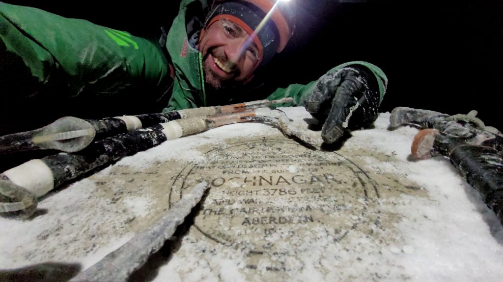 In vetta al Lochnagar - Foto Filip Babicz