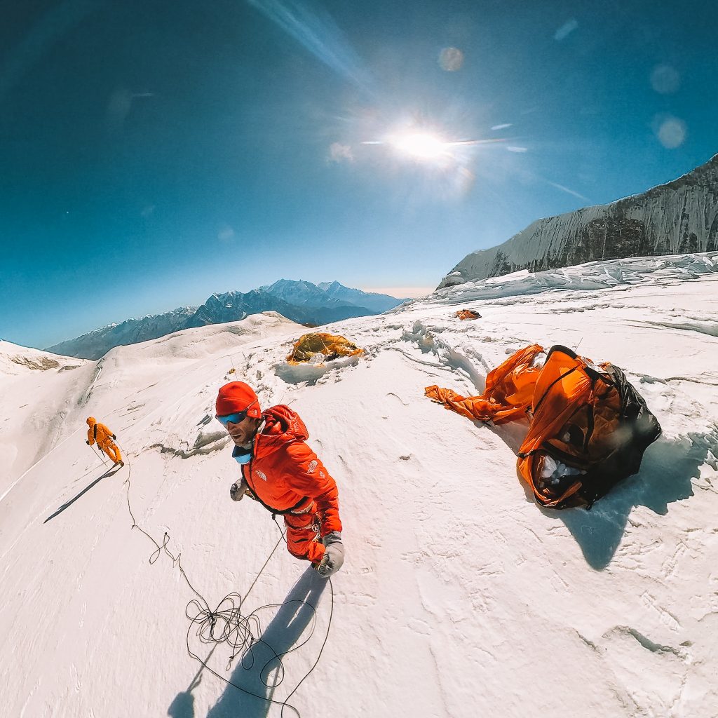 Immondizia al campo 2 ©Hervé Barmasse