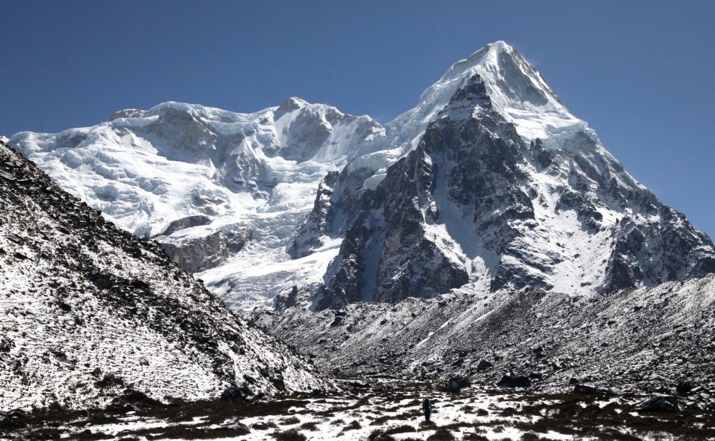 Kabru Sud. Foto Courtesy Peter Hámor