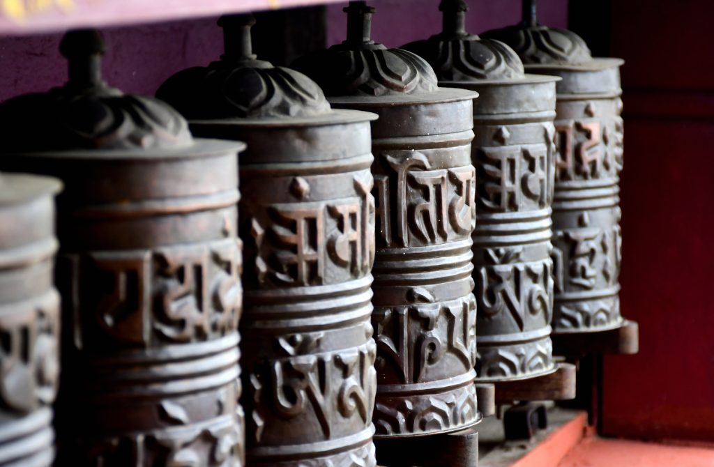 Monastero di Tengboche, rulli di preghiera - Foto Stefano Ardito