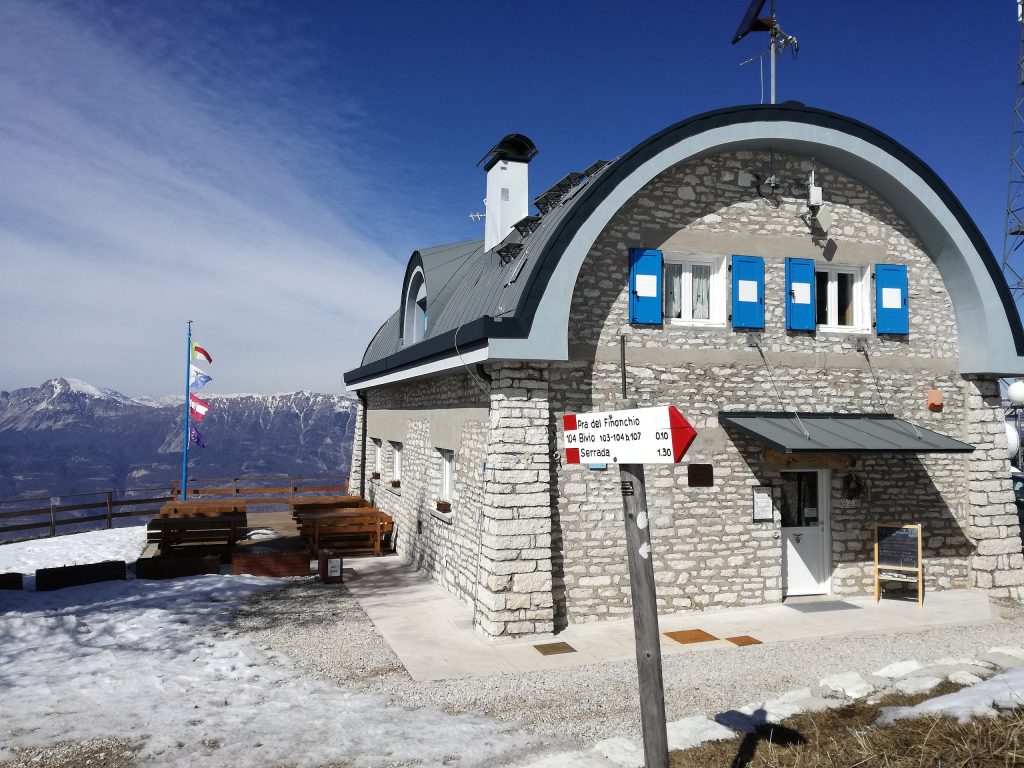 Rifugio Finonchio - Foto Wikimedia Commons @Robertk9410