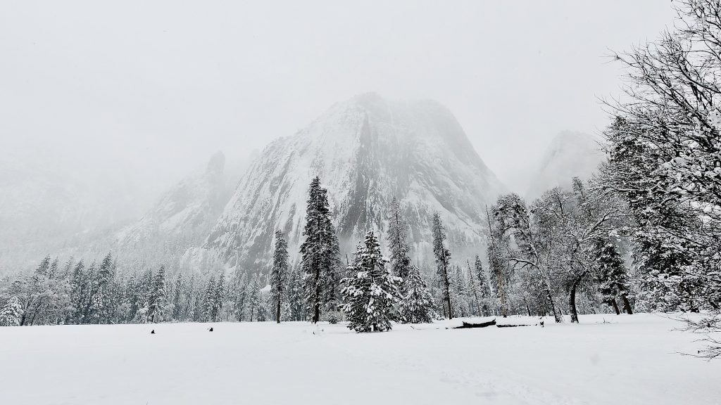 Yosemite in inverno - Foto Wikimedia Commons @Hiroooooo