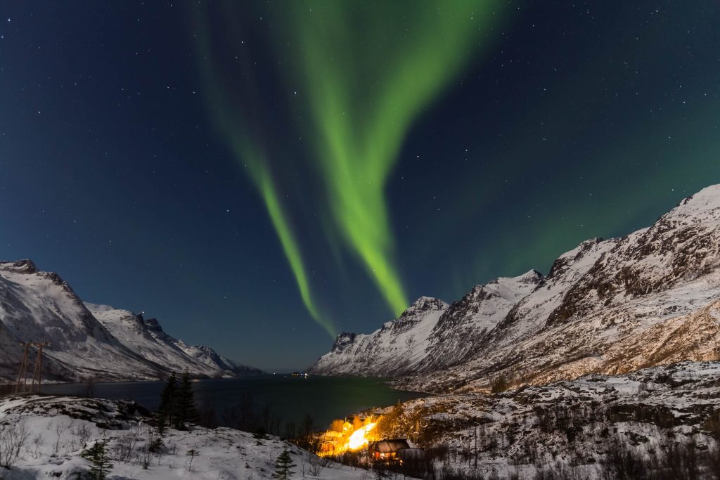 Una "più comune" aurora boreale a Tromso - Foto Unsplash @Bjørn Are With Andreassen