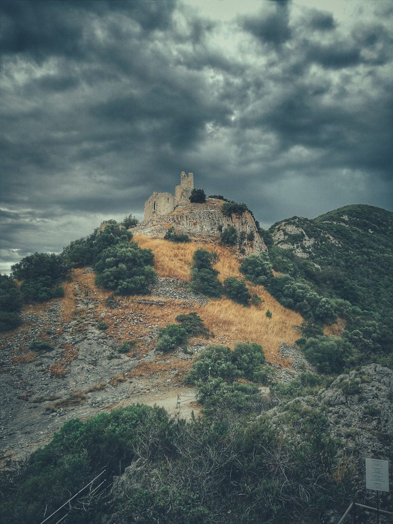 Campiglia Marittima, Toscana - Foto Unsplash @Filippo Martini