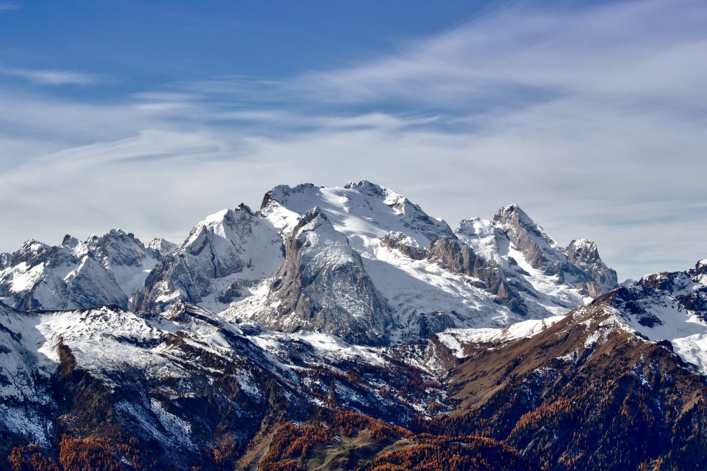 Marmolada. Foto Unsplash @Marco Bonomo