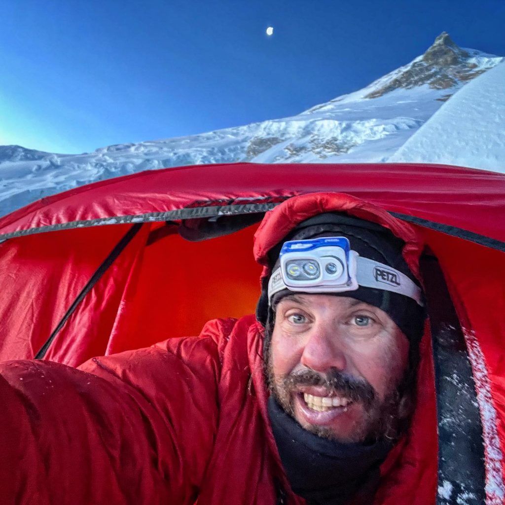 C2 basso (6100 m) - Foto Felix Berg via Summit Travel FB Page